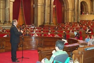 El president del Parlament, Ernest Benach, ha rebut l'alumnat de les escoles que han participat a l'Aplec del Pas.