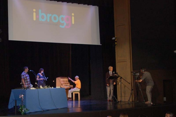 L'actuació musical d'uns professors